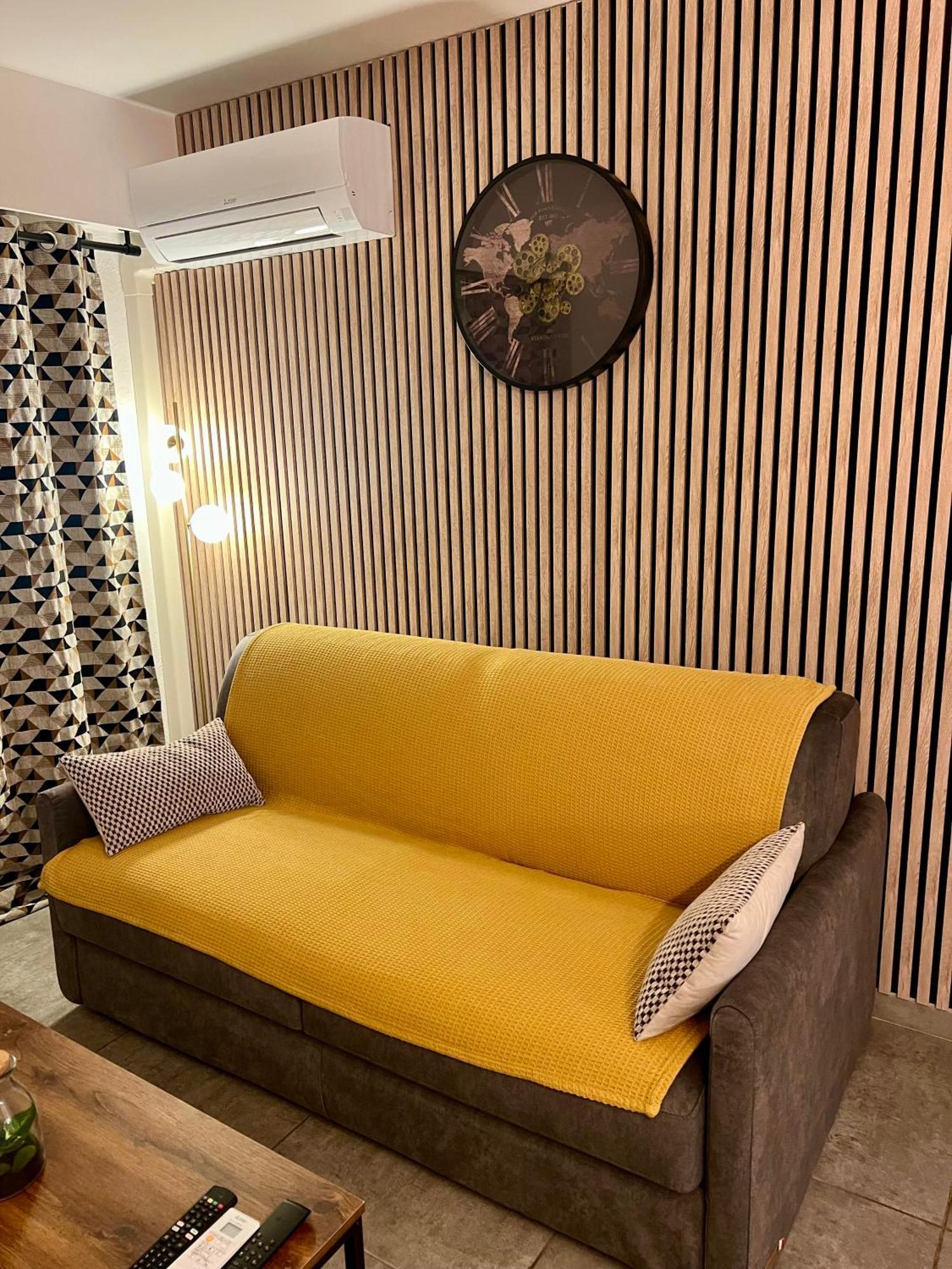 Studio Climatise, Cosy Et Calme Au Centre Ville Antibes Exteriör bild